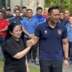 Ketua DPP PDI Perjuangan Puan Maharani (tengah kiri) bertemu dengan Ketua Umum Partai Demokrat Agus Harimurti Yudhoyono (AHY, tengah kanan) di Plataran Hutan Kota Gelora Bung Karno, Jakarta Pusat, Minggu 18 Juni 2023. ANTARA/Putu Indah Savitri