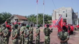 Pengurus Dewan Pimpinan Wilayah (DPW) Partai Aceh Kabupaten Aceh Jaya menggelar upacara Hari ke 15 partai tersebut di halaman kantor Partai Aceh Kabupaten Aceh Jaya, Kamis (7/7/2022) (Foto/Zahlul Akbar)