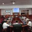 Penjabat (Pj.) Bupati Aceh Jaya, Dr. A. Murtala, M.Si, memimpin Rapat Rencana Pengembangan Hutan Adat Aceh Jaya di Aula lantai III Setdakab setempat, Rabu (10/01/2024) (Foto untuk AJP)