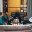 Komisioner Panwaslih Aceh Jaya berkoordinasi dengan BNN Aceh dalam perekrutan Pengawas TPS, Jumat (19/1/2024) (Foto/Panwaslih Aceh Jaya)