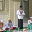 Penjabat (Pj) Bupati Aceh Jaya Dr. A Murtala membuka Majelis Ta'lim Mubahasah tahun 2024 di Mesjid Baitul Izzah Calang, Minggu (28/1/2024) (Foto untuk AJP)