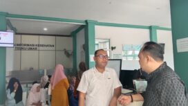 Sekretaris Daerah (Sekda) Kabupaten Aceh Jaya, T. Reza Fahlevi, MM, mengunjungi Rumah Sakit Umum Daerah (RSUD) Teuku Umar Calang pada hari Jum'at (5/4/2024) (Foto untuk AJP)
