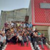 Jajaran Komite Peuralihan Aceh (KPA) Wilayah Meureuhoem Daya bersama Jajaran Pengurus Partai Aceh Kabupaten Aceh Jaya berikrar bersama Safwandi - Muslem D (SALEM) di Kantor Dewan Pimpinan Wilayah (DPW) Partai Aceh Kabupaten Aceh Jaya, Selasa (14/5/2024) (Foto AJP)