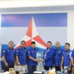 Tim penjaringan Bacakada dan Wacakada Pilkada tahun 2024 Dewan Pimpinan Cabang (DPC) Partai Demokrat Nagan Raya menyerahkan empat dokumen hasil penjaringan kepada DPD Partai Demokrat Provinsi Aceh di Banda Aceh, Selasa (14/5/2024) (Foto: AJP/Dok. Partai Demokrat)