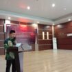 Staf Ahli Bupati Bidang Keistimewaan Aceh, Kemasyarakatan dan SDM, H. Mustafa Ibrahim menghadiri pelantikan anggota Panitia Pemilihan Kecamatan (PPK) untuk Pilkada tahun 2024 Kabupaten Aceh Jaya, Kamis (16/5/2024) (Foto untuk AJP)