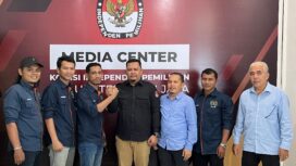 Pengurus PWI Aceh Jaya dan Komisioner KIP Aceh Jaya usai melakukan audiensi sebagai tindak lanjut Surat Edaran PWI Pusat, Rabu (5/6/2024) (Foto untuk AJP)