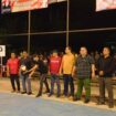Pembukaan turnamen ini ditandai dengan dilakukan pukulan bola yang dilakukan Safwandi dari belakang garis akhir lapangan permainan sampai melewati net, Sabtu (21/9/2024) (Foto untuk AJP)