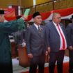 Prosesi pengambilan sumpah janji tiga pimpinan DPRK Aceh Jaya oleh Kepala Pengadilan Negeri Calang, Kamis (17/10/2024) (Foto/Humas DPRK Aceh Jaya)