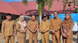 Pj Bupati Aceh Jaya, A. Murtala usai mengikuti Apel Netralitas ASN di halam Kantor Dinas Pendidikan dan Kebudayaan Kabupaten Aceh Jaya, Senin (7/10/2024) (Foto untuk AJP)