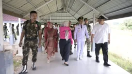 Wakil Bupati Aceh Jaya, Muslem D meninjau pelayanan Rumah Sakit Umum Daerah (RSUD) Teuku Umar. Kunjungan itu turut didampingi oleh Teuku Reza Fahlevi, Direktur RSUD Teuku Umar serta sejumlah kepala SKPK lainnya, Rabu (19/2/2025) (Foto/Ist)
