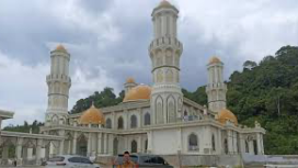 Masjid Agung Baitul Izzah Kabupaten Aceh Jaya (Foto/Ist)