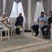Bupati Aceh Jaya, Safwandi saat berkunjung ke asrama Ikatan Pelajar dan Mahasiswa Aceh Jaya (Ipelmaja) di Banda Aceh, Minggu (21/04/2025) (Foto/Ist)