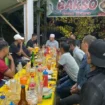 Bupati Aceh Jaya, Safwandi dan Wakil Bupati Aceh Jaya, Muslem D bersama wartawan, Selasa (22/42025) (Foto/Ist)