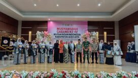 Pembukaan Musyawarah Cabang (Muscab) Ikatan Bidan Indonesia (IBI) Kabupaten Aceh Jaya ke-4 yang diselenggarakan di Aula Dinas Pemberdayaan Masyarakat, Perempuan, dan Keluarga Berencana (PMPKB) Kabupaten setempat, Kamis (3/7/2025) (Foto/AJP - Putri) 