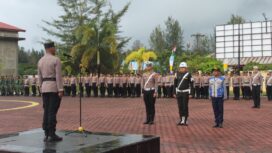 Polres Aceh Jaya menggelar Apel Pasukan Operasi Patuh Seulawah 2025 di halaman Mapolres setempat, Senin (14/7/2025) ( Foto/Humas Polres Aceh Jaya) 
