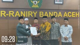Bupati Aceh Jaya, Safwandi menghadiri secara langsung acara penyerahan Surat Keputusan (SK) pendirian Sekolah Tinggi Agama Islam (STAI) Darul Abrar yang berlangsung di Universitas Islam Negeri (UIN) Ar Raniry, Banda Aceh, Jumat (15/8/2025) (Foto/Ist)