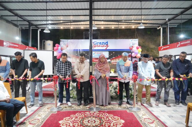 
 Pertamina Patra Niaga Regional Sumbagut Dorong Kemandirian Ekonomi Warga, Hadirkan Foodcourt UMKM di Aceh Besar