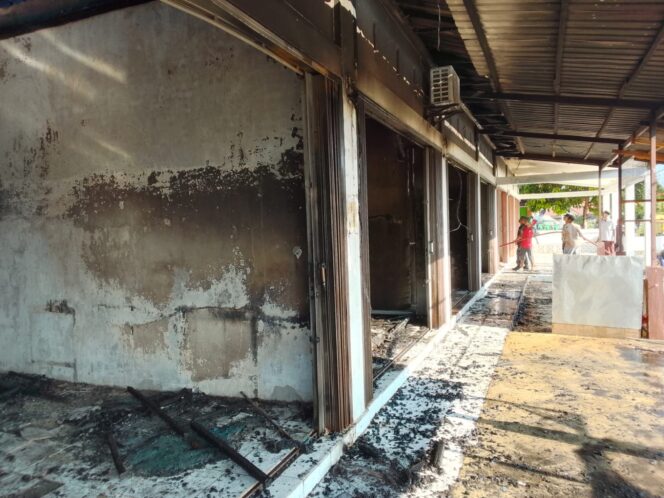 
 Tujuh Toko Terbakar di Lhoong Aceh Besar