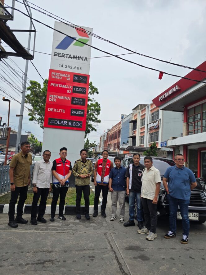
 Pertamina dan Pemprov Riau Tinjau SPBU, Imbau Masyarakat Beli BBM Sesuai Kebutuhan