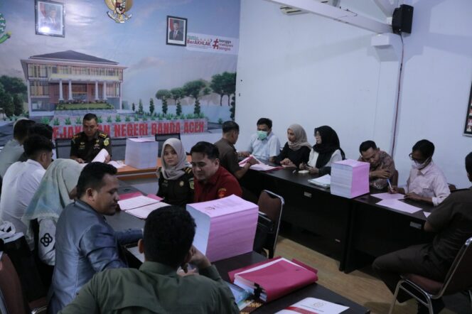 
 Masuk Tahap Dua, Kasus Korupsi Beasiswa Segera Disidangkan