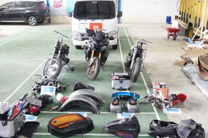 
 Bea Cukai Gagalkan Penyelundupan Moge dan Suku Cadang Ilegal Senilai Rp1,8 Miliar