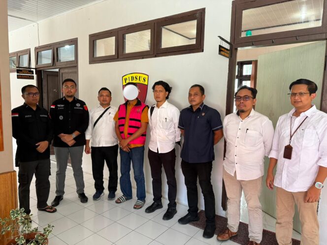
 DJP Aceh Serahkan Tersangka Pemungut PPN Tak Setor ke Jaksa
