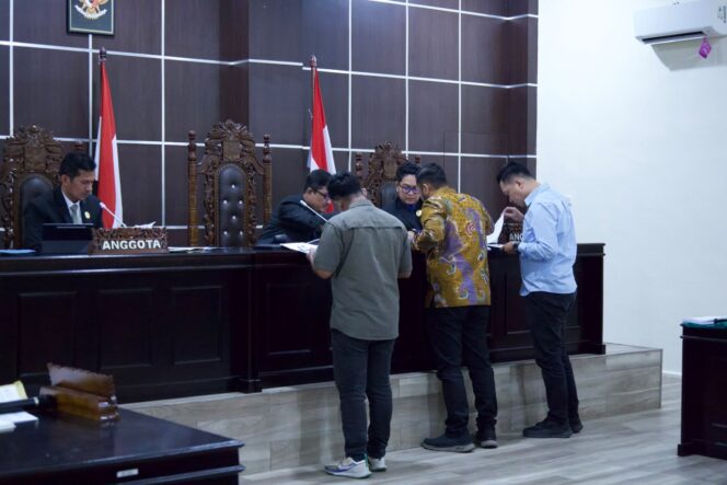 
 Sengketa Informasi Investasi Rp200 Triliun Nagan Raya Masuk Tahap Pembuktian di KIA