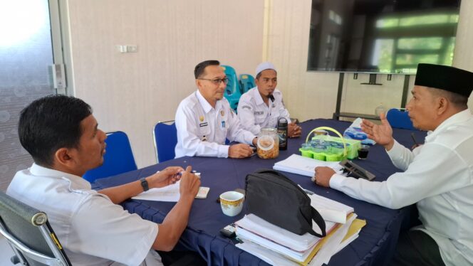 
 DPMPKB Aceh Jaya saat rapat bersama para camat.