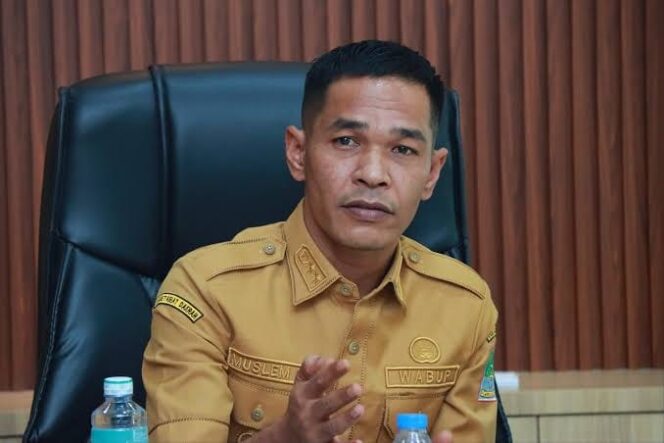 
 Wakil Bupati Aceh Jaya, Mualem D.