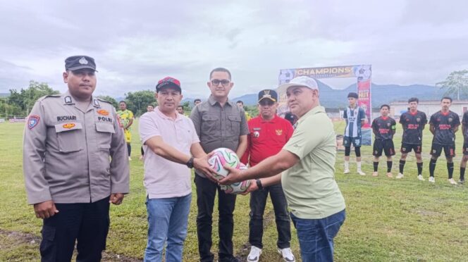 
 Bupati Aceh Jaya Buka Open Turnamen HUT ke-2 Perseka